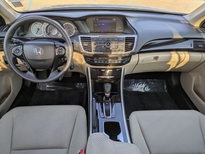2017 Honda Accord - Photo 23