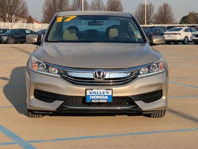 2017 Honda Accord - Photo 3