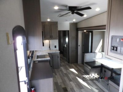 2023 Coachmen Chaparral X Edition - Photo 5