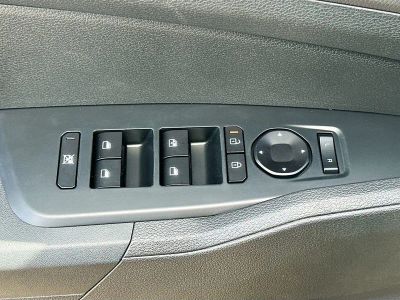 2026 Kia Sportage — photo 17 view