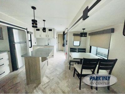 2023 Palomino Puma Destination - Photo 12