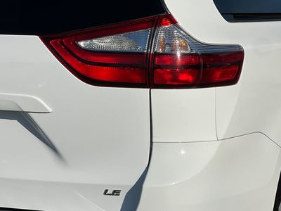 2016 Toyota Sienna - Photo 32