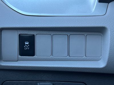 2016 Toyota Sienna - Photo 30