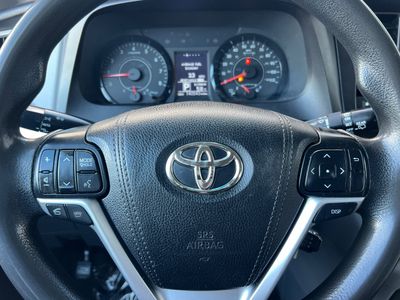 2016 Toyota Sienna - Photo 25