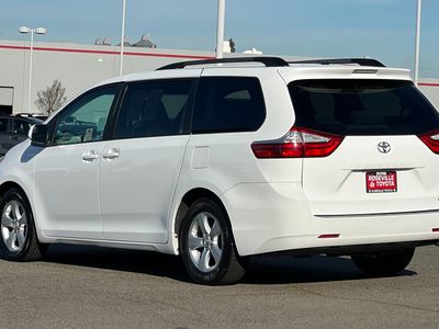 2016 Toyota Sienna - Photo 7