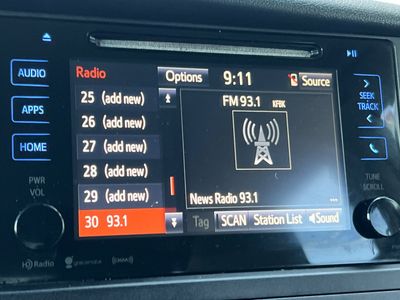 2016 Toyota Sienna - Photo 21