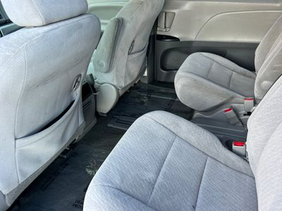 2016 Toyota Sienna - Photo 4
