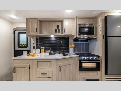 2026 Coachmen RV Catalina Legacy — interior view