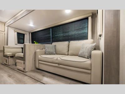 2026 Coachmen RV Catalina Legacy — detail view
