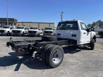 2026 Ford F-550SD - Photo 3