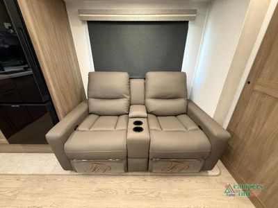 2026 Coachmen RV Freedom Express - Photo 18