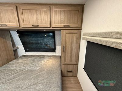 2026 Coachmen RV Freedom Express - Photo 34
