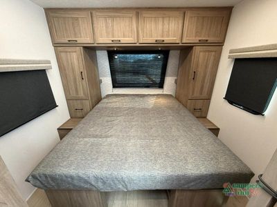 2026 Coachmen RV Freedom Express - Photo 33
