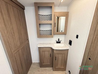 2026 Coachmen RV Freedom Express - Photo 30
