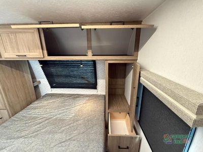 2026 Coachmen RV Freedom Express - Photo 35