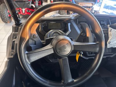 2025 Honda Pioneer 1000-6 Deluxe Crew - Photo 5