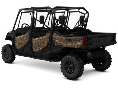 2025 Honda Pioneer 1000-6 Deluxe Crew - Photo 16