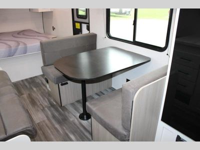2026 Jayco Jay Flight SLX - Photo 8