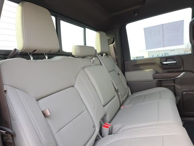 2021 GMC Sierra 3500HD - Photo 14
