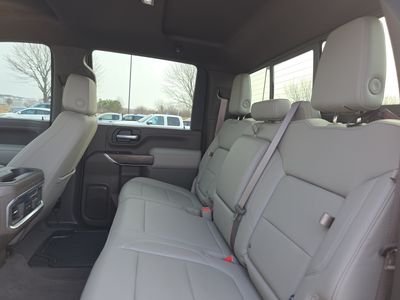 2021 GMC Sierra 3500HD - Photo 18