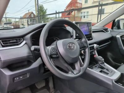 2024 Toyota RAV4 - Photo 25