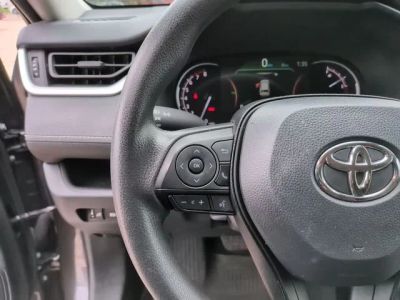 2024 Toyota RAV4 - Photo 19