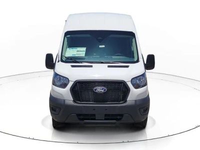 2026 Ford Transit-250 — side profile view