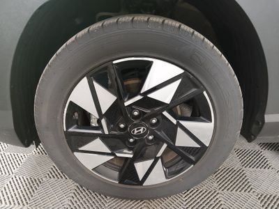 2025 Hyundai Kona - Photo 10