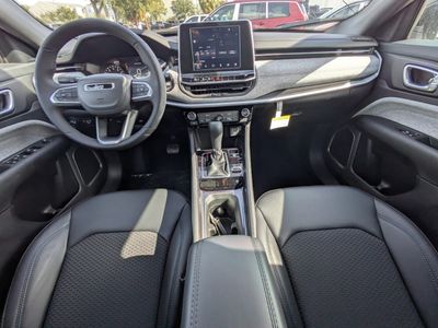 2026 Jeep Compass - Photo 13