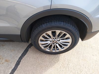 2024 Cadillac XT4 - Photo 10