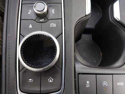 2024 Cadillac XT4 - Photo 18