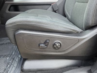 2019 Ram 1500 — photo 14 view