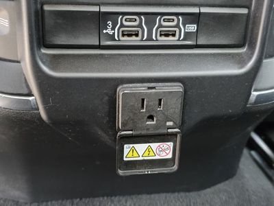 2019 Ram 1500 — photo 18 view