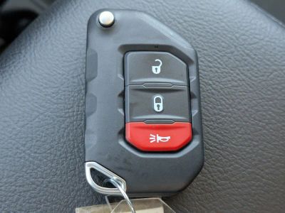2026 Jeep Wrangler — photo 21 view