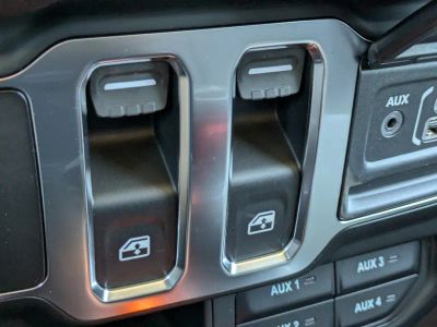 2026 Jeep Wrangler — photo 16 view
