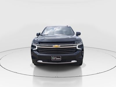 2024 Chevrolet Suburban - Photo 2