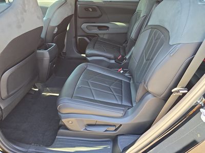 2027 Kia Telluride - Photo 17