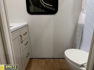 2026 Grand Design Influence - Photo 10