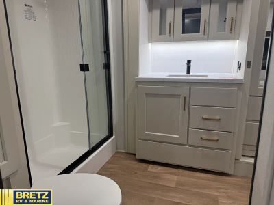 2026 Grand Design Influence - Photo 16