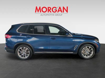 2021 BMW X5 — interior view