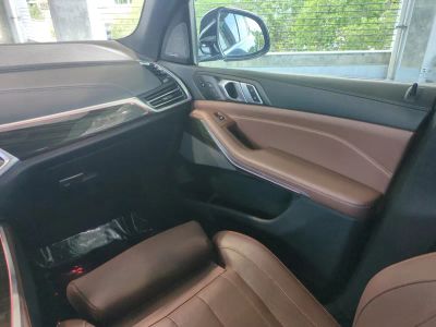 2021 BMW X5 — photo 18 view