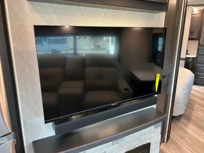 2026 Fleetwood BOUNDER - Photo 18