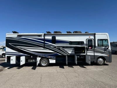 2026 Fleetwood BOUNDER - Photo 32