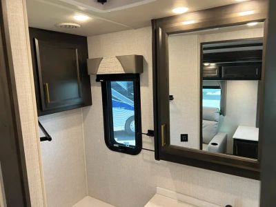 2026 Fleetwood BOUNDER - Photo 21