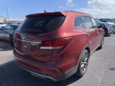 2017 Hyundai Santa Fe - Photo 6