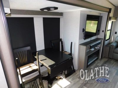 2023 Coachmen RV Chaparral - Photo 6