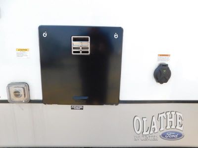 2023 Coachmen RV Chaparral - Photo 37