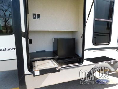 2023 Coachmen RV Chaparral - Photo 33
