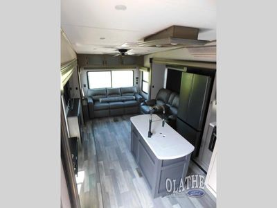 2023 Coachmen RV Chaparral - Photo 30