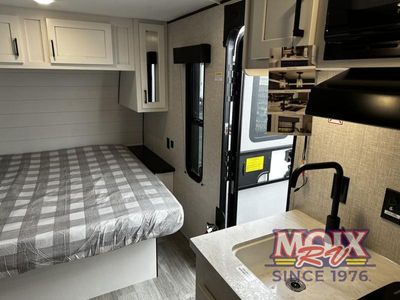 2024 Jayco Jay Flight SLX - Photo 11